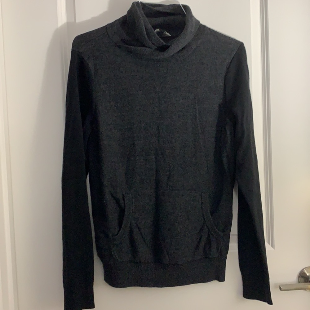 Express - 2-Toned Sweater